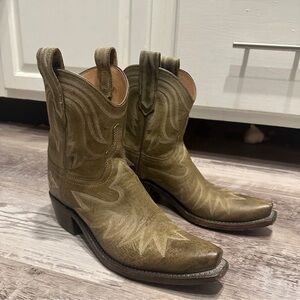 RARE Lucchese Bootmaker Pris Cowboy Boots in Military Green
